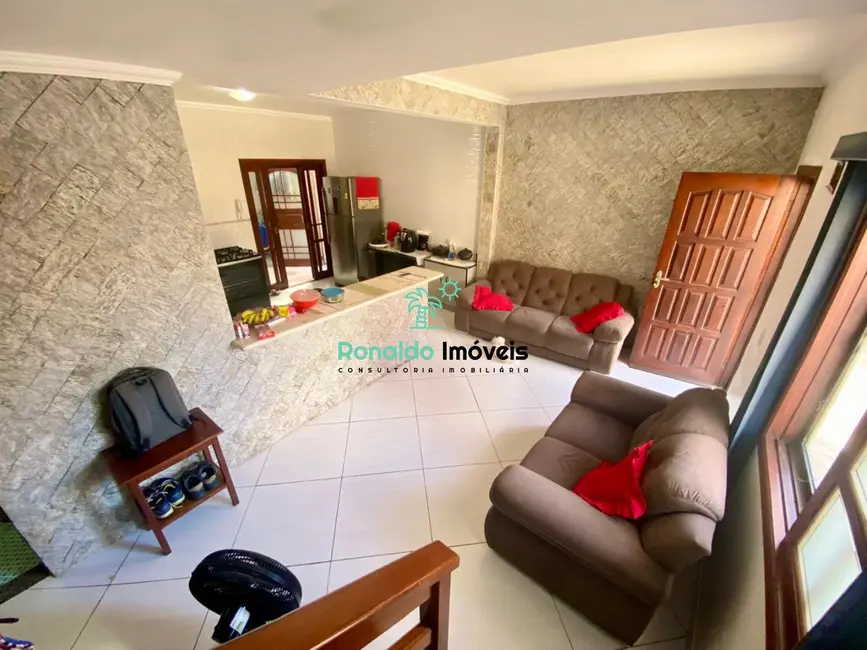 Casa com 3 quartos à venda, 84m2 em Centro, Bertioga - SP - imagem 4 Foto 4 de Casa com 3 quartos à venda, 84m2 em Centro, Bertioga - SP