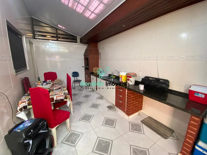 Casa com 3 quartos à venda, 84m2 em Centro, Bertioga - SP - imagem 8 Foto 8 de Casa com 3 quartos à venda, 84m2 em Centro, Bertioga - SP