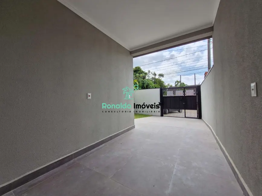 Casa com 3 quartos à venda, 120m2 em Bertioga - SP - imagem 3 Foto 3 de Casa com 3 quartos à venda, 120m2 em Bertioga - SP