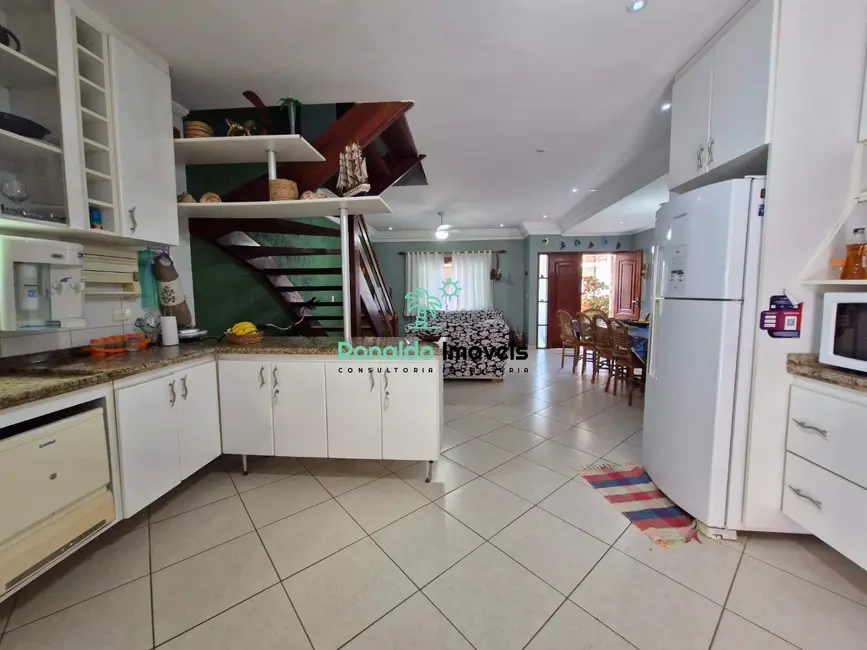 Foto 6 de Casa com 3 quartos à venda, 134m2 em Bertioga - SP