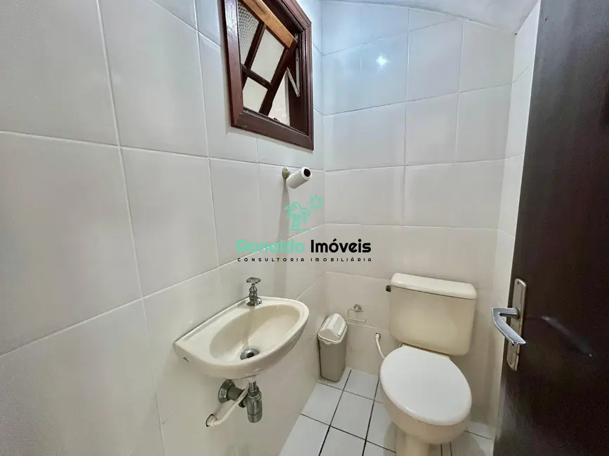 Casa com 2 quartos à venda, 77m2 em Bertioga - SP - imagem 8 Foto 8 de Casa com 2 quartos à venda, 77m2 em Bertioga - SP