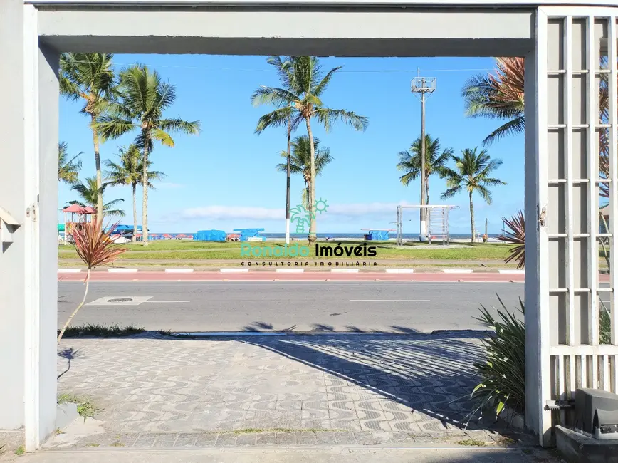 Foto 5 de Casa com 7 quartos à venda, 242m2 em Centro, Bertioga - SP