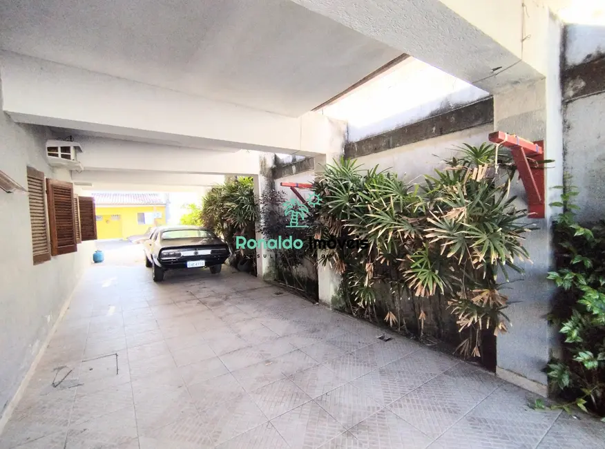 Foto 6 de Casa com 7 quartos à venda, 242m2 em Centro, Bertioga - SP