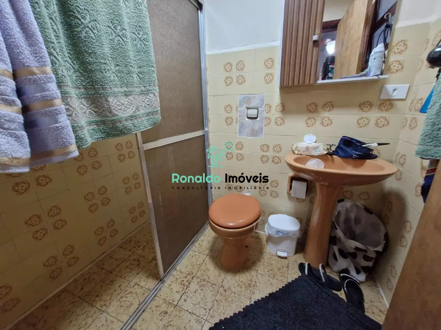 Foto 9 de Casa com 2 quartos à venda, 180m2 em Bertioga - SP