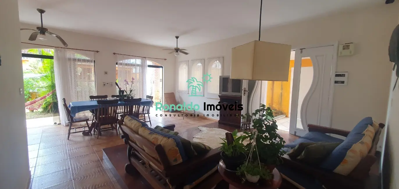 Foto 1 de Casa com 5 quartos à venda, 206m2 em Centro, Bertioga - SP
