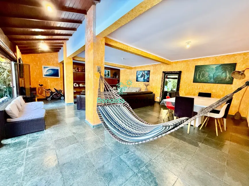 Foto 3 de Casa com 5 quartos à venda, 530m2 em Bertioga - SP