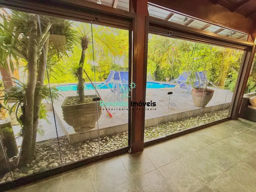 Foto 6 de Casa com 5 quartos à venda, 530m2 em Bertioga - SP