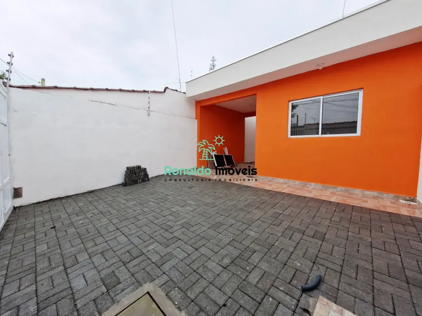 Foto 1 de Casa com 3 quartos à venda, 72m2 em Bertioga - SP