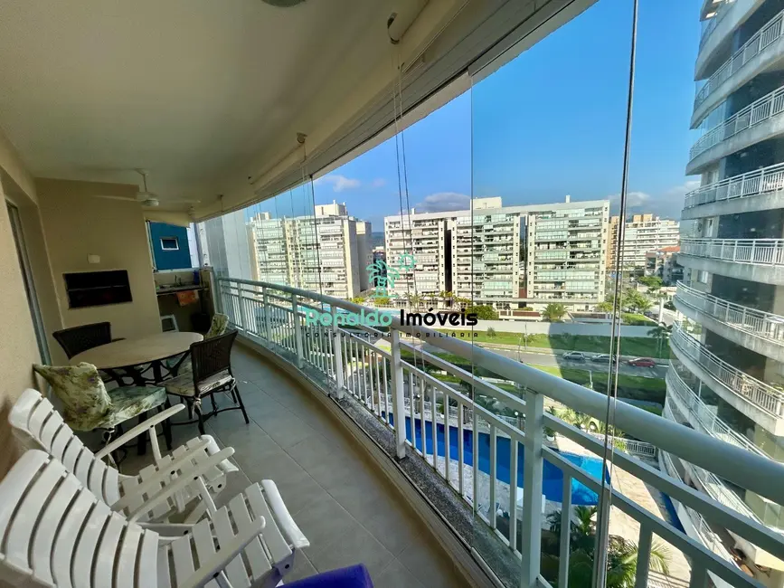 Foto 2 de Apartamento com 3 quartos à venda, 105m2 em Centro, Bertioga - SP