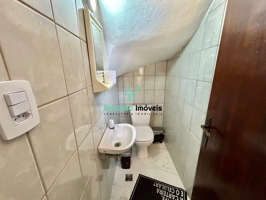 Foto 9 de Casa de Condomínio com 2 quartos à venda, 69m2 em Centro, Bertioga - SP