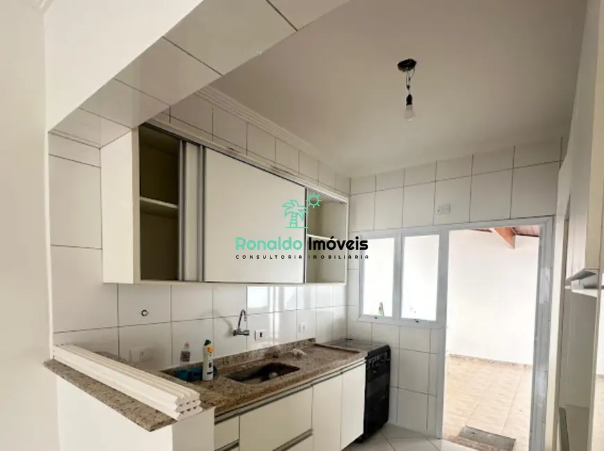 Foto 5 de Casa de Condomínio com 2 quartos à venda, 90m2 em Bertioga - SP