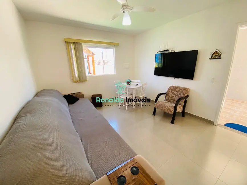 Casa com 3 quartos à venda, 80m2 em Centro, Bertioga - SP - imagem 6 Foto 6 de Casa com 3 quartos à venda, 80m2 em Centro, Bertioga - SP