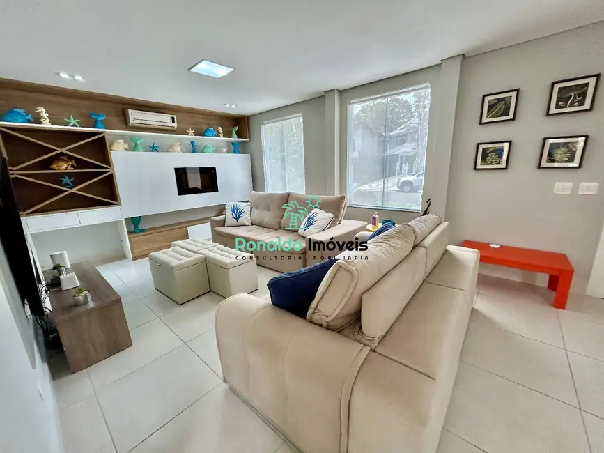 Foto 8 de Casa de Condomínio com 5 quartos à venda, 380m2 em Bertioga - SP