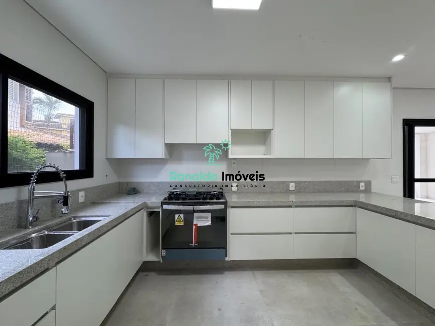 Foto 8 de Casa de Condomínio com 6 quartos à venda, 360m2 em Bertioga - SP