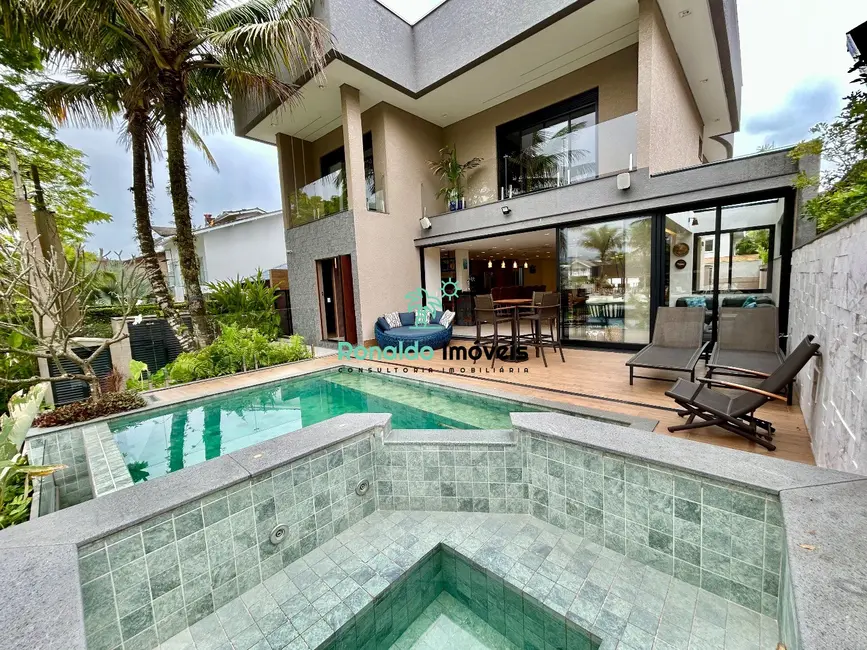 Foto 1 de Casa de Condomínio com 6 quartos à venda, 383m2 em Bertioga - SP