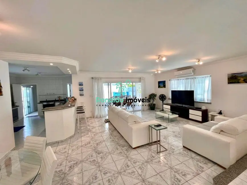 Foto 3 de Casa de Condomínio com 5 quartos à venda, 314m2 em Bertioga - SP