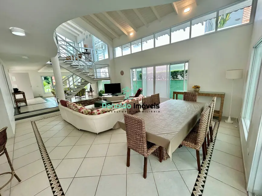 Foto 9 de Casa de Condomínio com 5 quartos à venda, 293m2 em Bertioga - SP