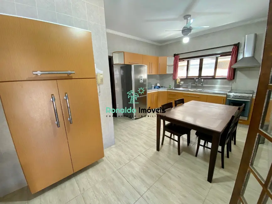Foto 6 de Casa com 3 quartos à venda, 214m2 em Bertioga - SP