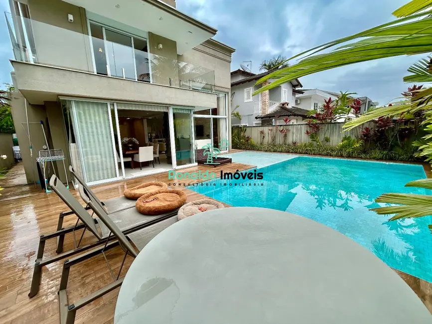 Casa de Condomínio com 4 quartos à venda, 340m2 em Bertioga - SP - imagem 3 Foto 3 de Casa de Condomínio com 4 quartos à venda, 340m2 em Bertioga - SP