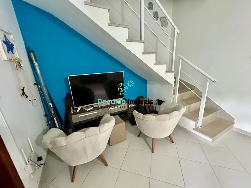 Foto 3 de Casa de Condomínio com 2 quartos à venda, 70m2 em Bertioga - SP