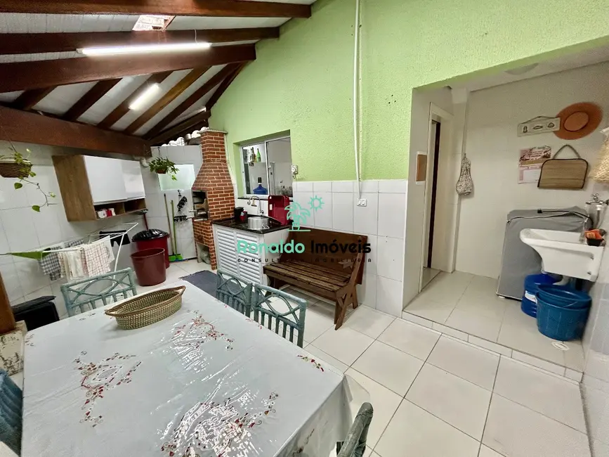 Foto 6 de Casa de Condomínio com 2 quartos à venda, 70m2 em Bertioga - SP