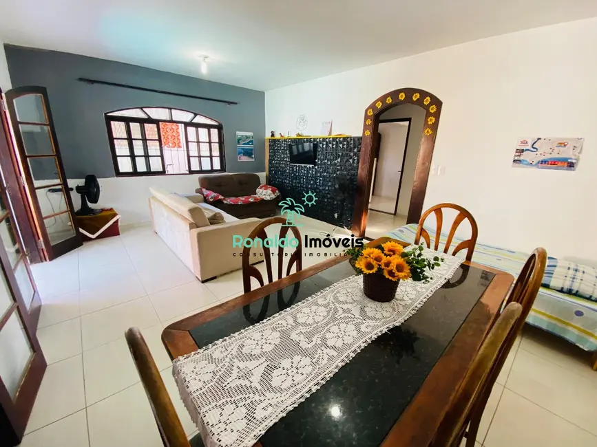 Casa com 3 quartos à venda, 203m2 em Centro, Bertioga - SP - imagem 5 Foto 5 de Casa com 3 quartos à venda, 203m2 em Centro, Bertioga - SP