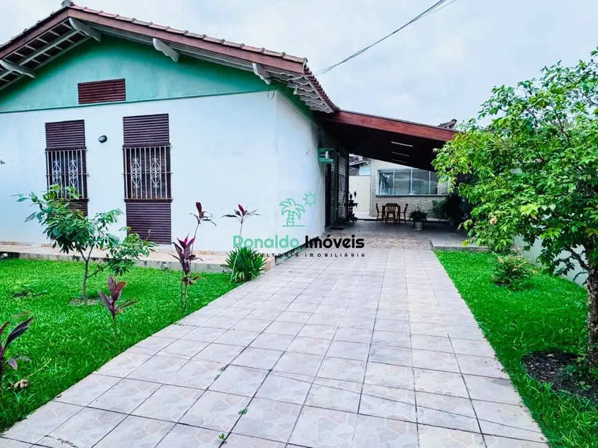 Foto 2 de Casa com 2 quartos à venda, 177m2 em Centro, Bertioga - SP