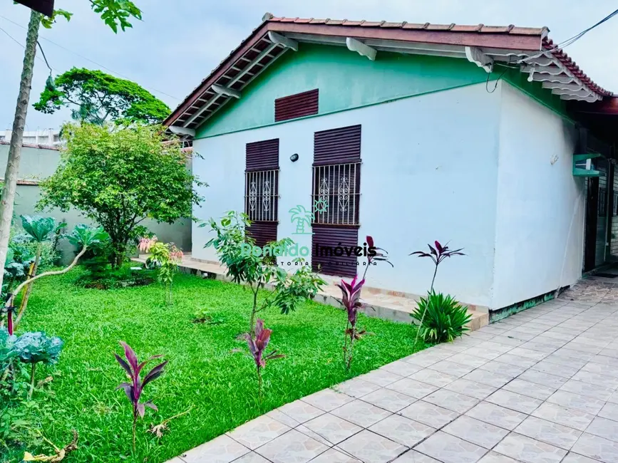 Foto 3 de Casa com 2 quartos à venda, 177m2 em Centro, Bertioga - SP