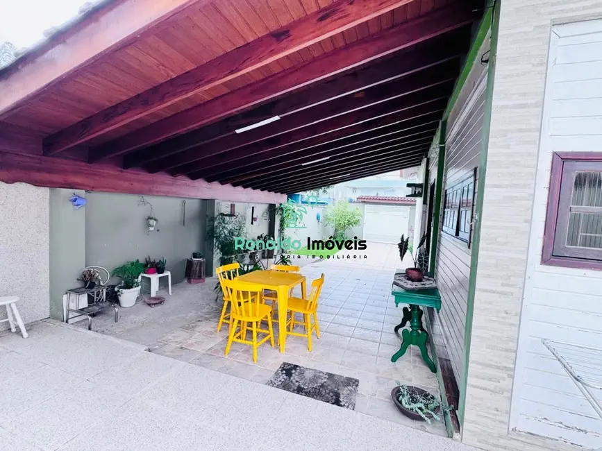 Foto 7 de Casa com 2 quartos à venda, 177m2 em Centro, Bertioga - SP