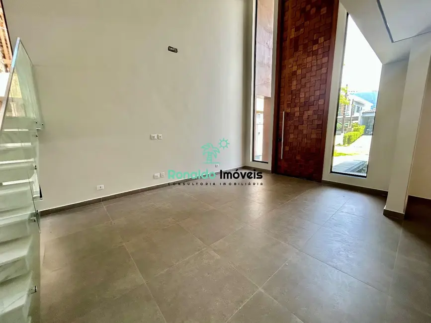Foto 9 de Casa de Condomínio com 4 quartos à venda, 400m2 em Bertioga - SP