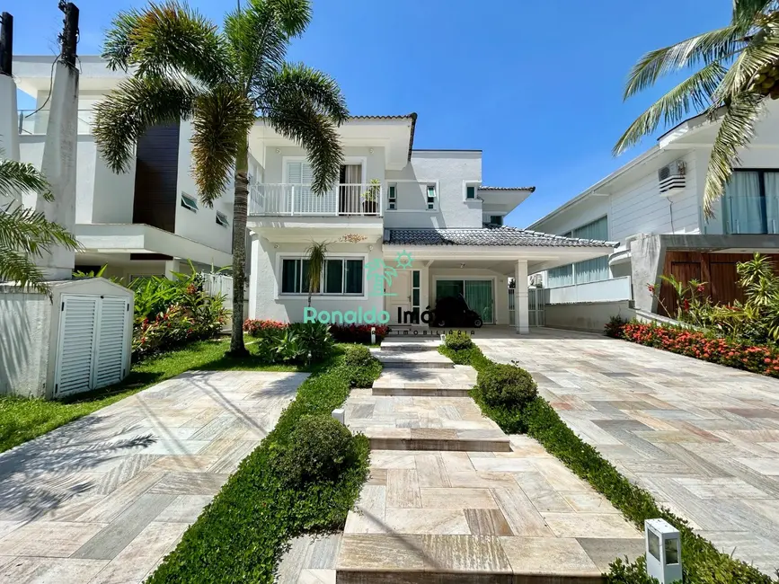 Foto 1 de Casa de Condomínio com 5 quartos à venda, 314m2 em Bertioga - SP