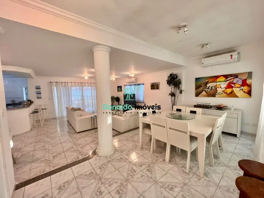 Casa de Condomínio com 5 quartos à venda, 314m2 em Bertioga - SP - imagem 9 Foto 9 de Casa de Condomínio com 5 quartos à venda, 314m2 em Bertioga - SP