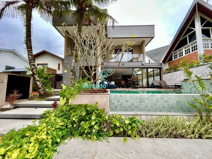 Foto 3 de Casa de Condomínio com 6 quartos à venda, 383m2 em Bertioga - SP