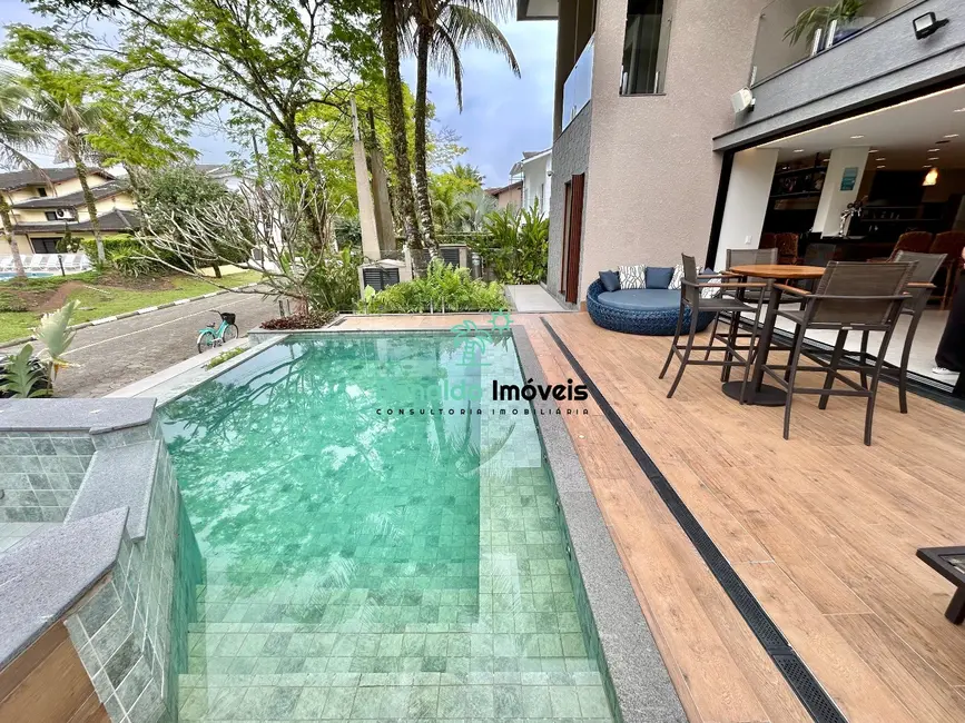 Foto 5 de Casa de Condomínio com 6 quartos à venda, 383m2 em Bertioga - SP