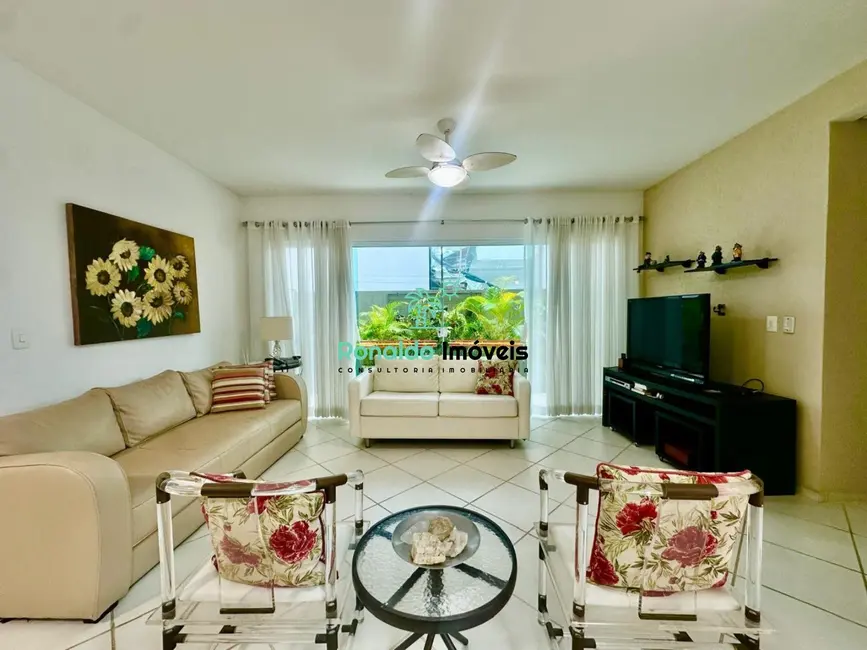 Foto 2 de Casa de Condomínio com 4 quartos à venda, 280m2 em Bertioga - SP