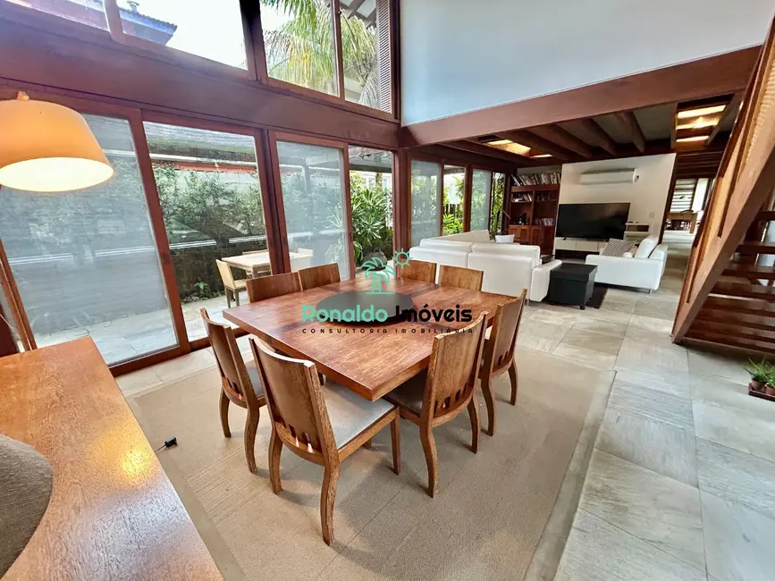 Foto 8 de Casa de Condomínio com 5 quartos à venda, 600m2 em Bertioga - SP