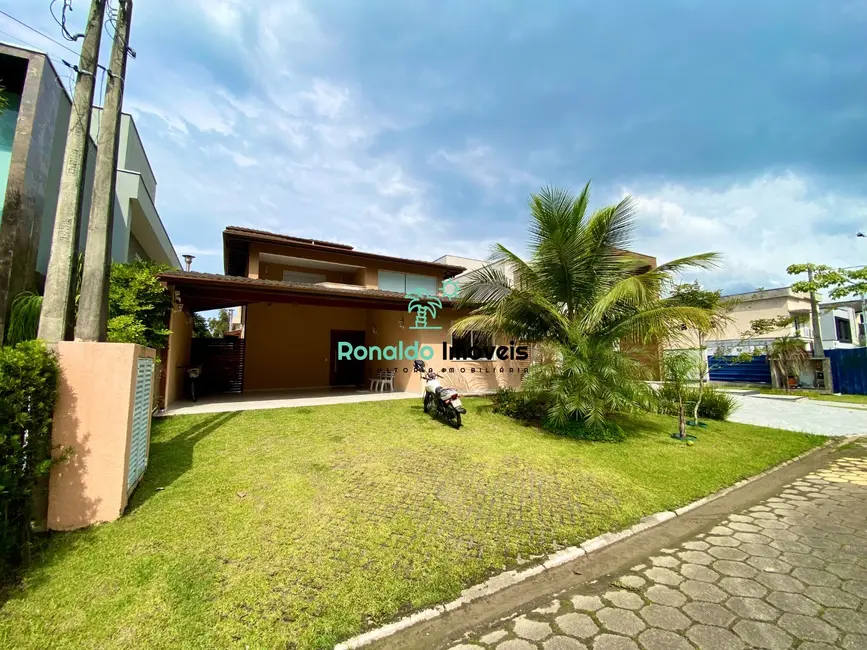 Casa de Condomínio com 3 quartos à venda, 301m2 em Bertioga - SP - imagem 2 Foto 2 de Casa de Condomínio com 3 quartos à venda, 301m2 em Bertioga - SP