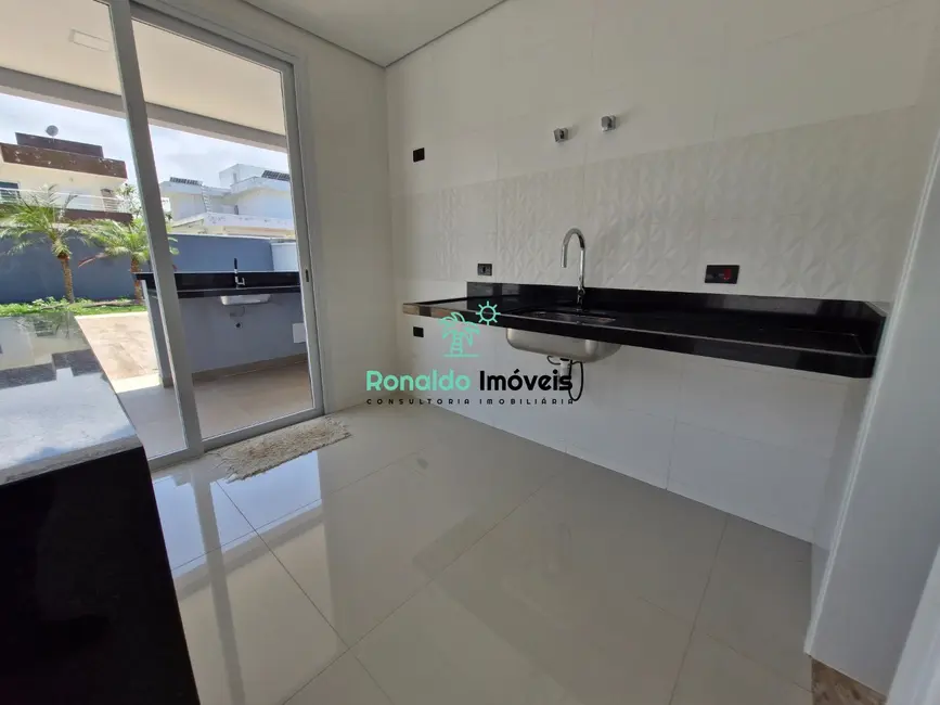 Foto 8 de Casa de Condomínio com 4 quartos à venda, 247m2 em Bertioga - SP