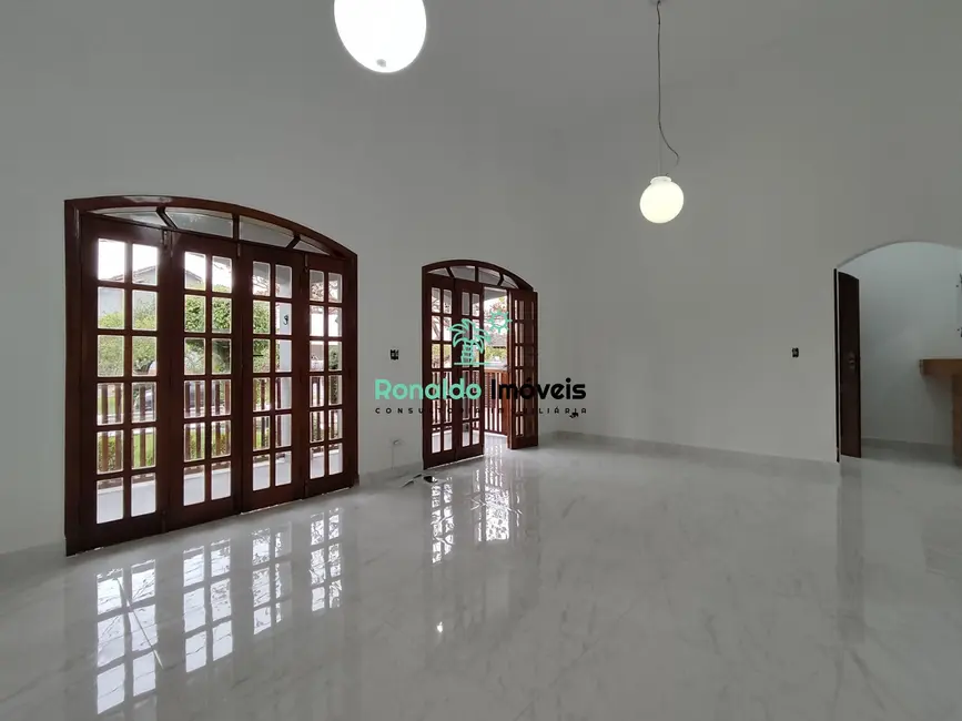 Foto 7 de Casa de Condomínio com 4 quartos à venda, 228m2 em Bertioga - SP