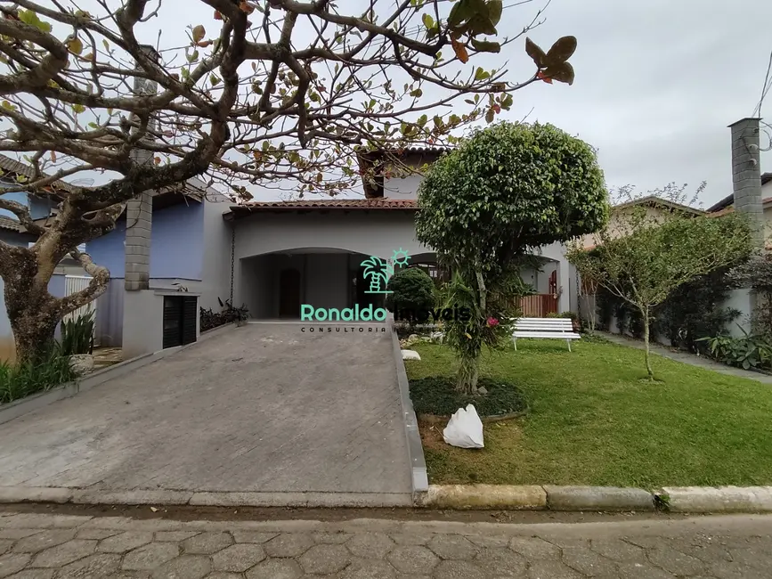 Foto 2 de Casa de Condomínio com 4 quartos à venda, 228m2 em Bertioga - SP