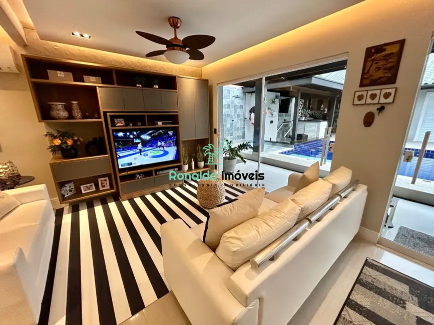 Foto 6 de Casa de Condomínio com 6 quartos à venda, 252m2 em Bertioga - SP