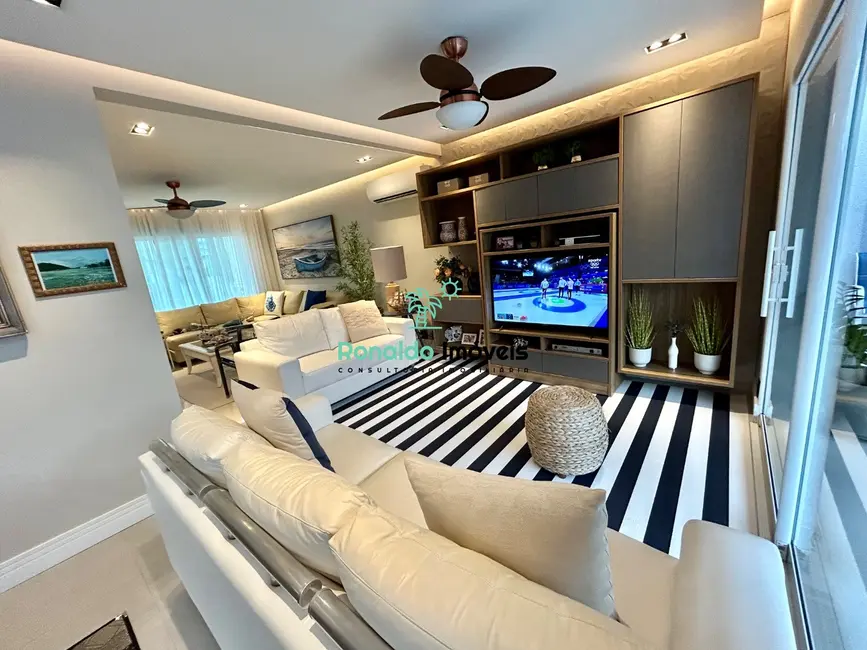 Foto 7 de Casa de Condomínio com 6 quartos à venda, 252m2 em Bertioga - SP