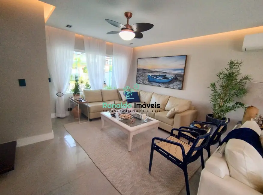 Foto 5 de Casa de Condomínio com 6 quartos à venda, 252m2 em Bertioga - SP