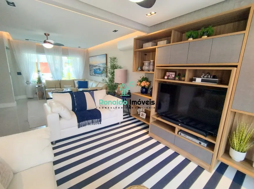 Foto 7 de Casa de Condomínio com 6 quartos à venda, 252m2 em Bertioga - SP