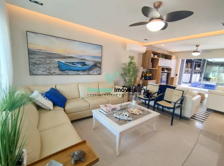 Foto 4 de Casa de Condomínio com 6 quartos à venda, 252m2 em Bertioga - SP