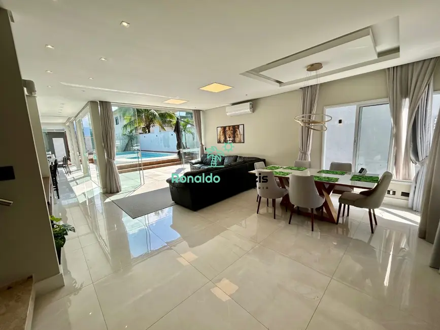 Foto 5 de Casa de Condomínio com 5 quartos à venda, 335m2 em Bertioga - SP