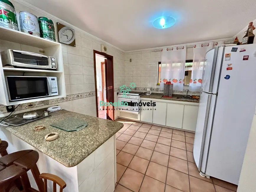 Foto 8 de Casa de Condomínio com 2 quartos à venda, 204m2 em Bertioga - SP