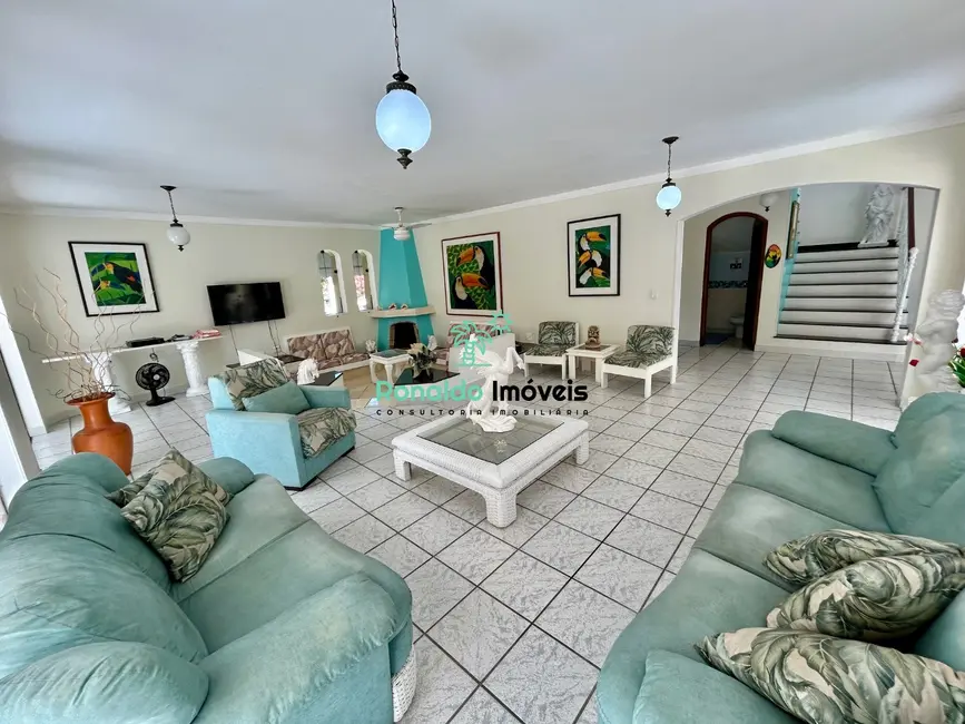 Foto 3 de Casa de Condomínio com 5 quartos à venda, 600m2 em Bertioga - SP