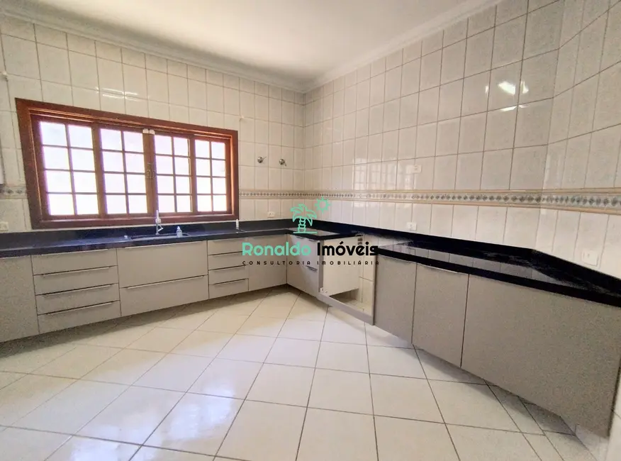 Foto 9 de Casa de Condomínio com 3 quartos à venda, 309m2 em Bertioga - SP