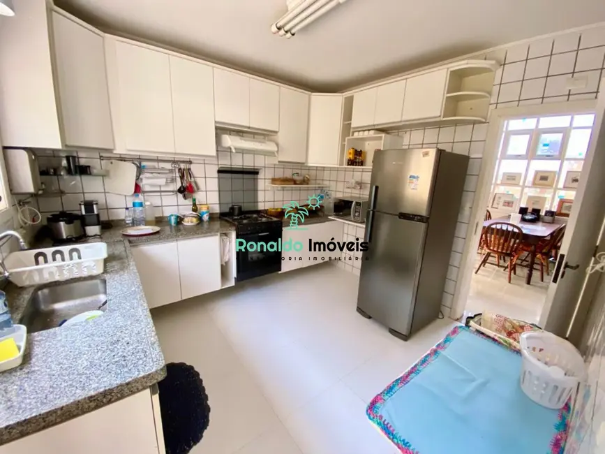 Foto 8 de Casa de Condomínio com 3 quartos à venda, 190m2 em Bertioga - SP